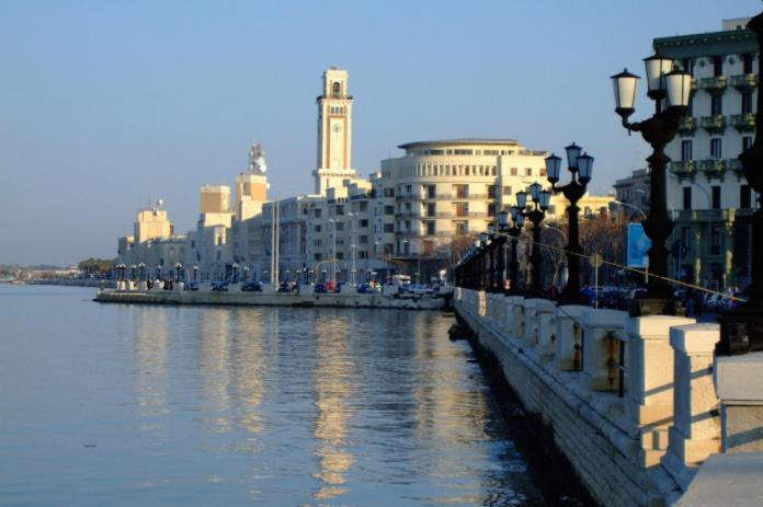 Luxury Room Bari Old Town Екстериор снимка